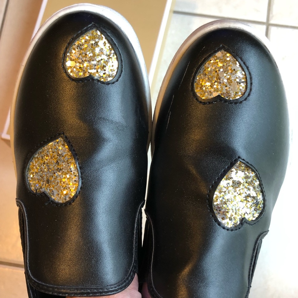 EUC MK sneakers. Size 4 - Picture 4 of 8